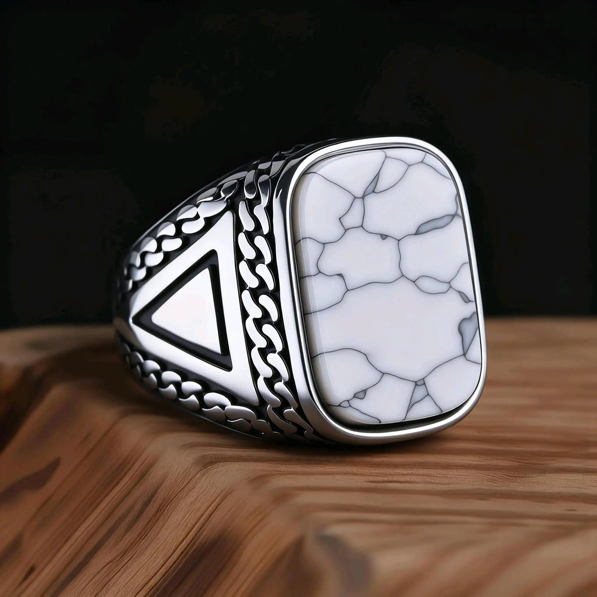 Anillo Sello Delta · 15 Piedras