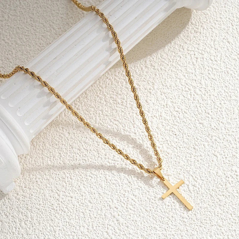 Collar Minimalista con Dije · 9 Diseños