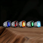 Anillo Sello Delta · 15 Piedras